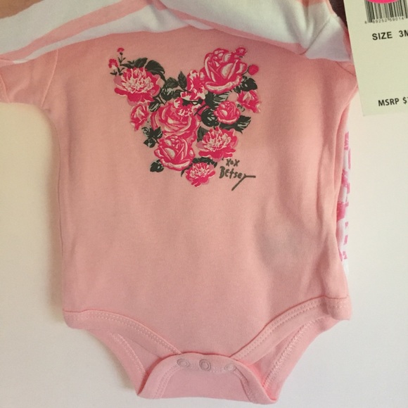 💋NWT 5 Betsey Johnson Luv Betsey Onesies💋 - Picture 4 of 8